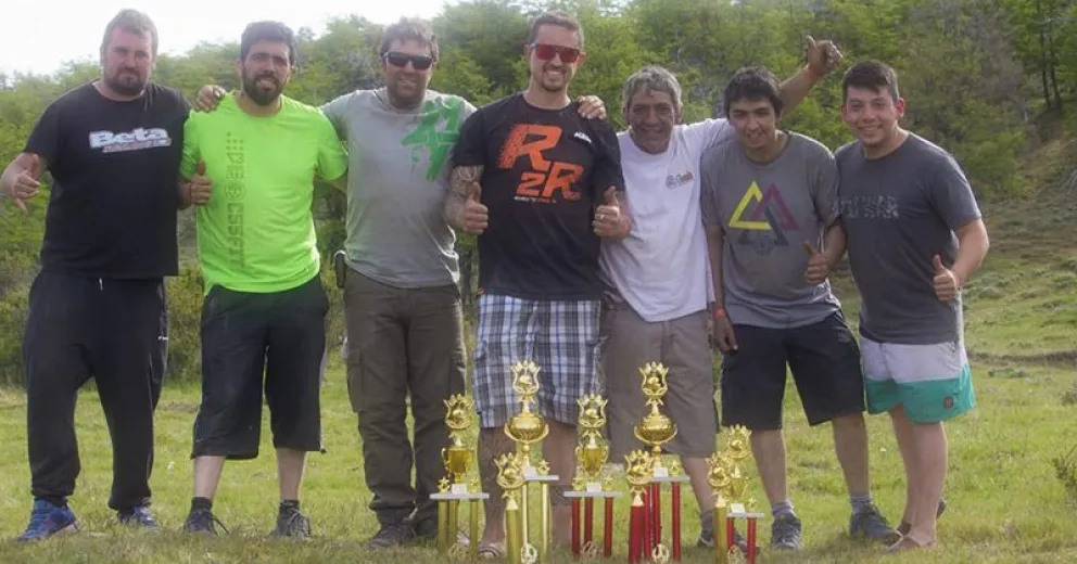 Hubo fiesta del Enduro y los barilochenses dominan la mayoría de los campeonatos