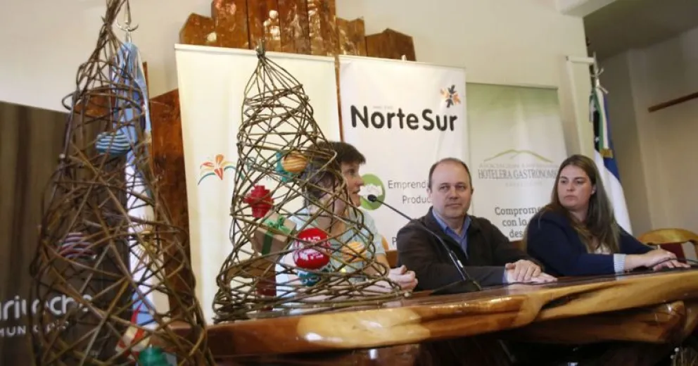 Ofrecerán kits navideños para decorar comercios y empresas