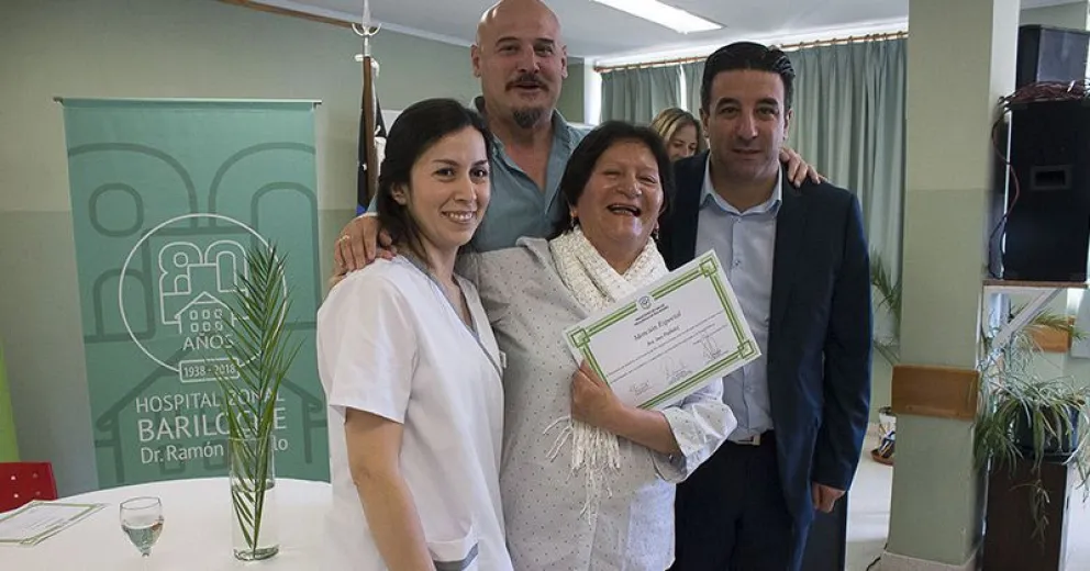 Emotiva y alegre celebración por el Día de la Enfermería