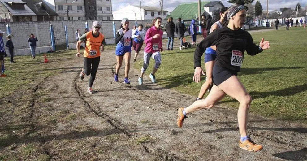 Carreras de Calle cierra el año en el Estadio Municipal