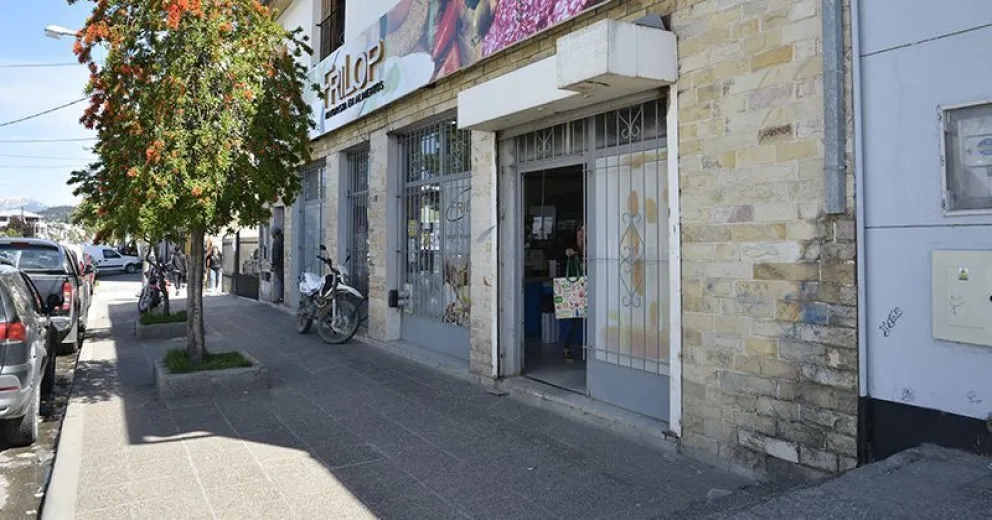Golpearon a un hombre para robarle