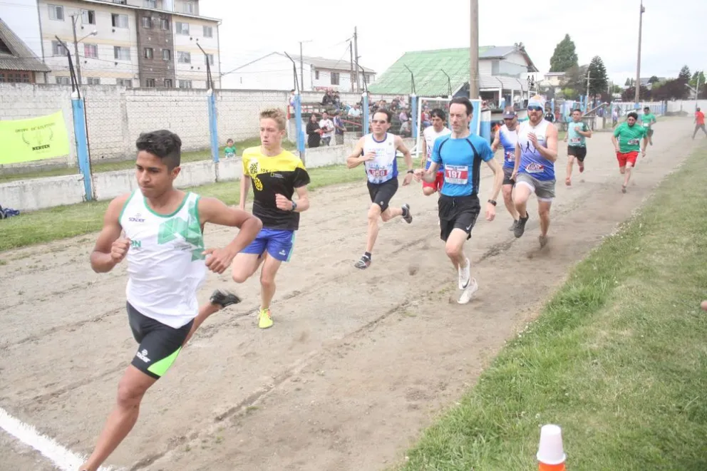 Gran cierre de Carreras de Calle en el Estadio Municipal