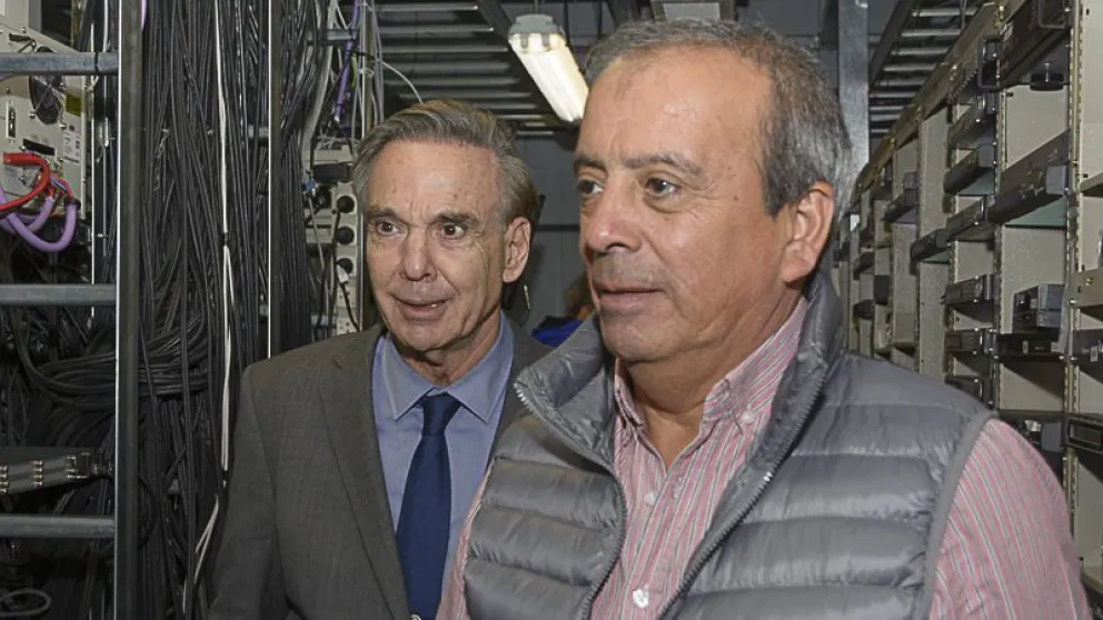 Castañón: “con el triple play y la fibra óptica estamos jugando en las grandes ligas”