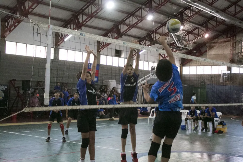 A puro vóley, se desarrolló la segunda jornada del Torneo Provincial Sub 13