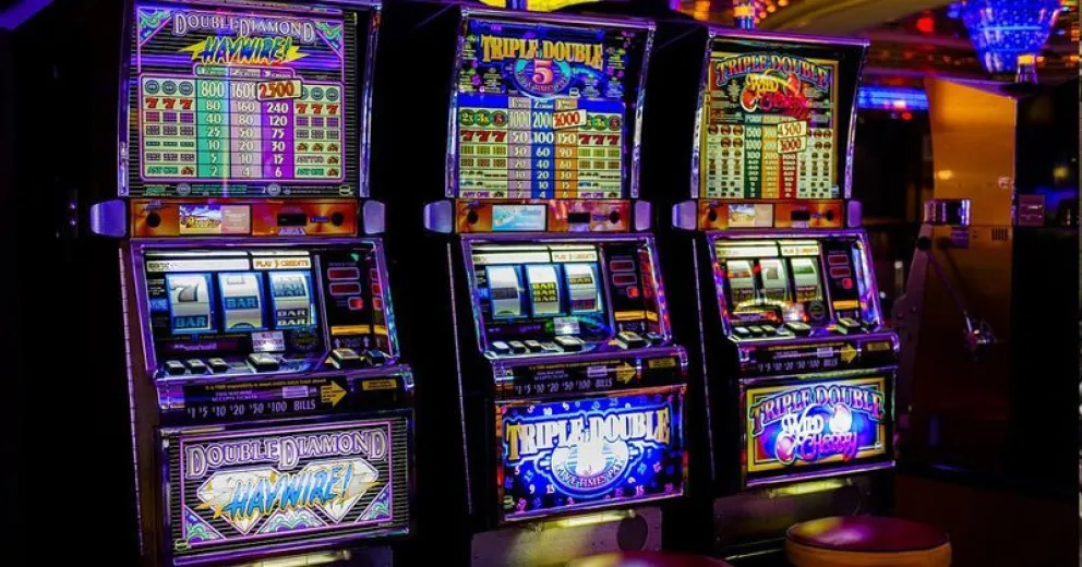 El gobernador finalmente rescindirá la concesión del casino de Bariloche