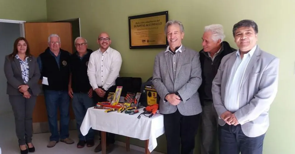 El Rotary Club Nahuel Huapi realizó una donación al Hospital de Comallo
