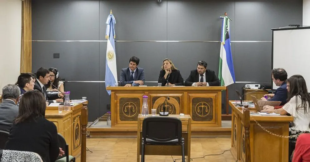 La semana próxima declarará el último testigo y darán alegatos