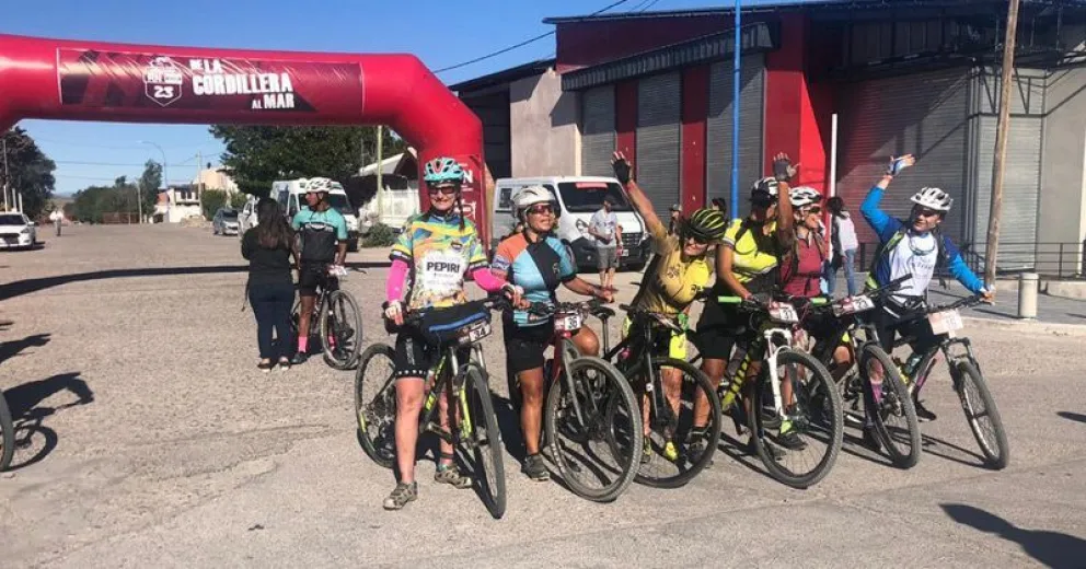 Todos los ciclistas que participaron completaron el Desafío Ruta 23