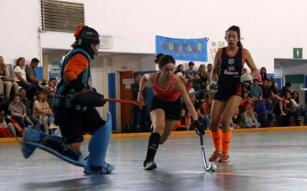 El hockey, sin objetivos para 2020, espera la vuelta a los entrenamientos