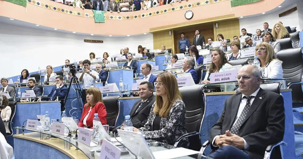Primera sesión de la nueva Legislatura de Río Negro