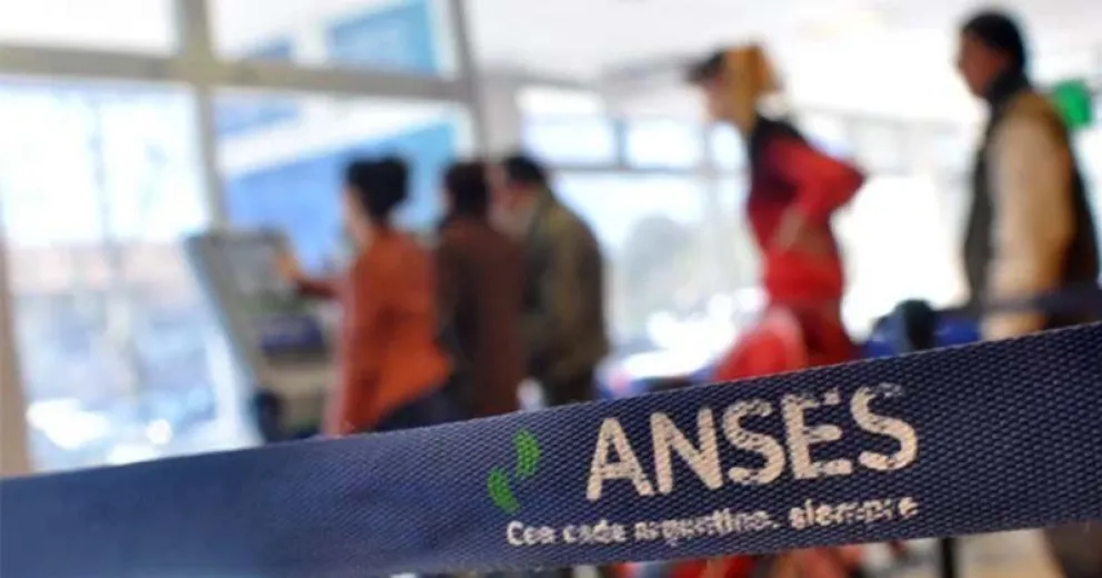 Jubilados, pensionados y titulares de la AUH recibirán un bono de fin de año