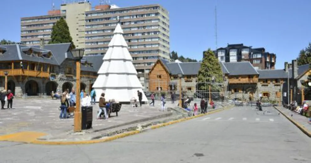 Empleados municipales tendrán asueto administrativo para el 24