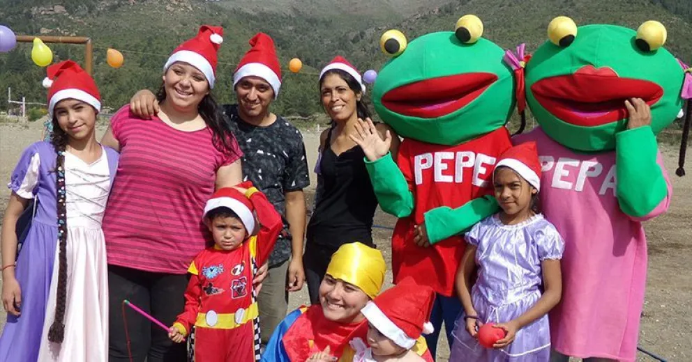 Fiesta Solidaria de Navidad en el barrio Nuestras Malvinas
