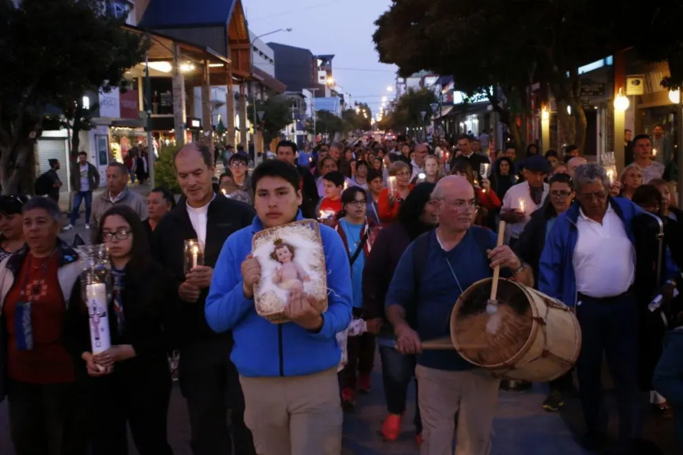 Se realizó la Marcha Navideña por la Paz