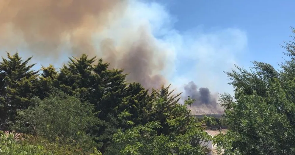 El incendio de Las Grutas se encuentra contenido 