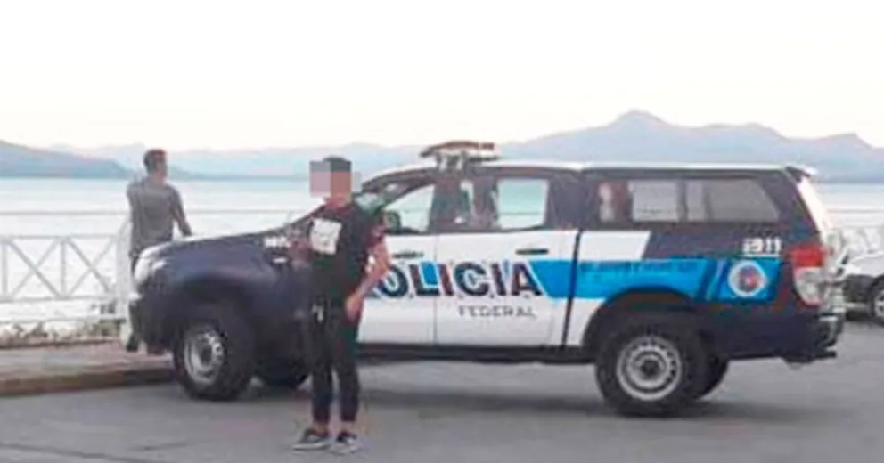 Descubrieron a varios jóvenes con tenencia de marihuana en la Costanera