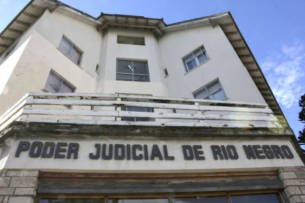 Justicia ordenó a supermercado pagar la indemnización a empleado que fue echado sin causa