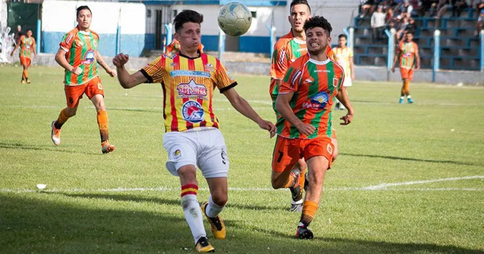 En la primera fecha del Regional los equipos de Bariloche chocan entre si