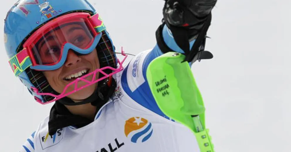 Salomé Báncora integra el equipo de entrenadores FIS de Chile