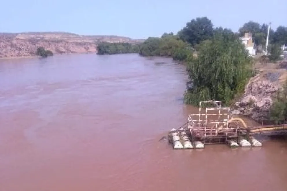 Problemas con el agua potable en el Alto Valle.