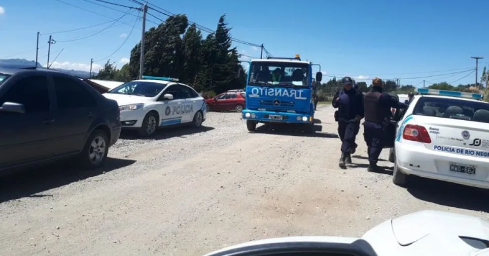 Llamativo movimiento policial en  el barrio INTA por un allanamiento
