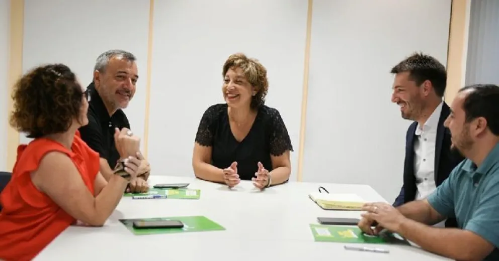 Río Negro definió el anticipo de $4000 a estatales