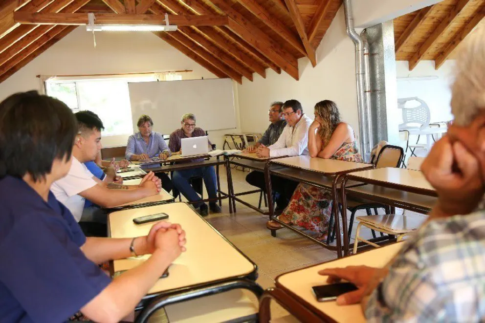 Por ahora, reubicaron alrededor de 30  trabajadores del Sanatorio del Sol