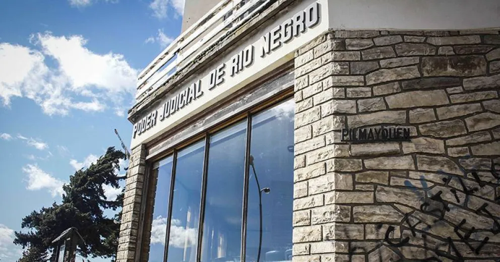 Imputaron al sujeto que embistió al inspector de Tránsito y huyó