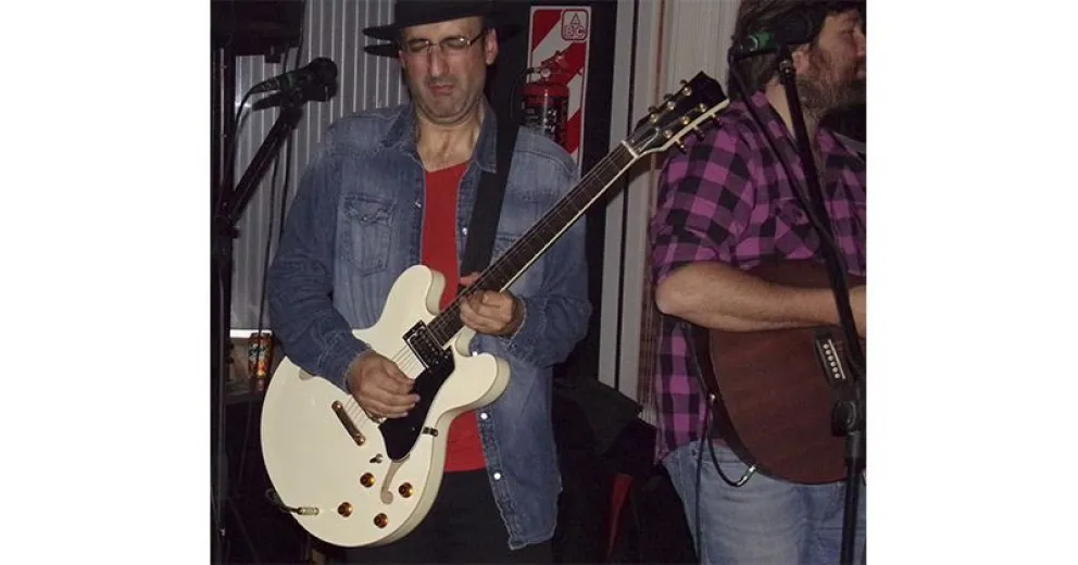 Gran concierto solidario a beneficio del  músico al que le robaron sus instrumentos