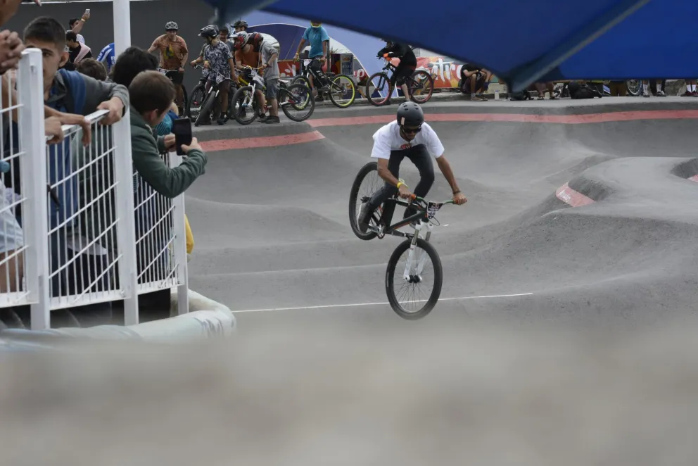 Se conocen los finalistas del ciclismo de velocidad