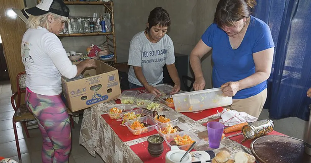 La Olla Ambulante lleva el almuerzo al Vertedero, realidad que moviliza y duele