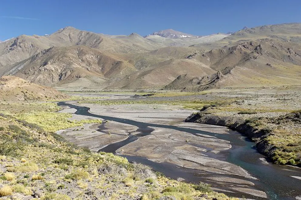 Hallan importantes diferencias en las variaciones de los ríos andinos en Chile, Bolivia y Argentina   