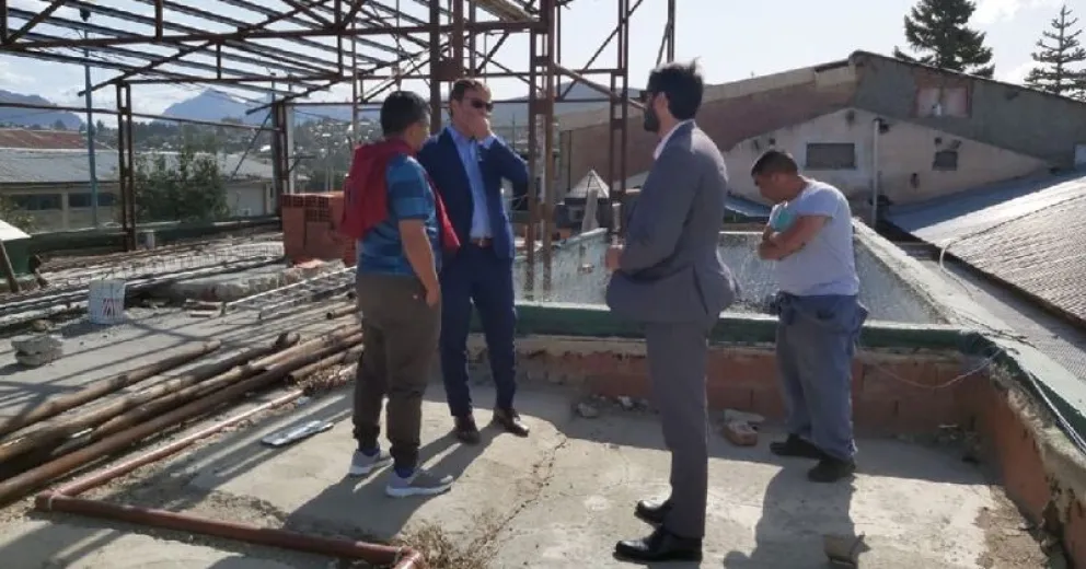 Internos realizan trabajos de mantenimiento e infraestructura