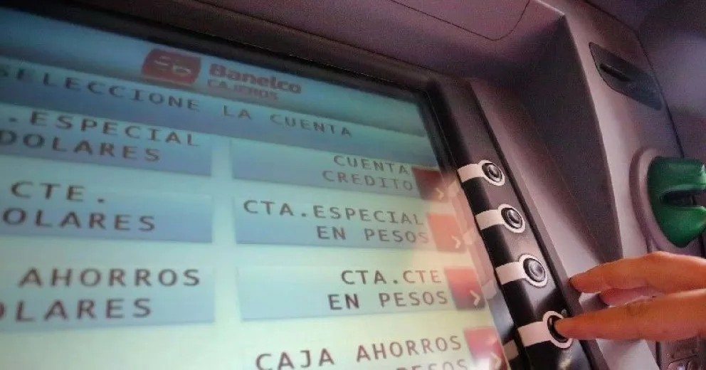 Comenzó el pago de salarios a estatales rionegrinos