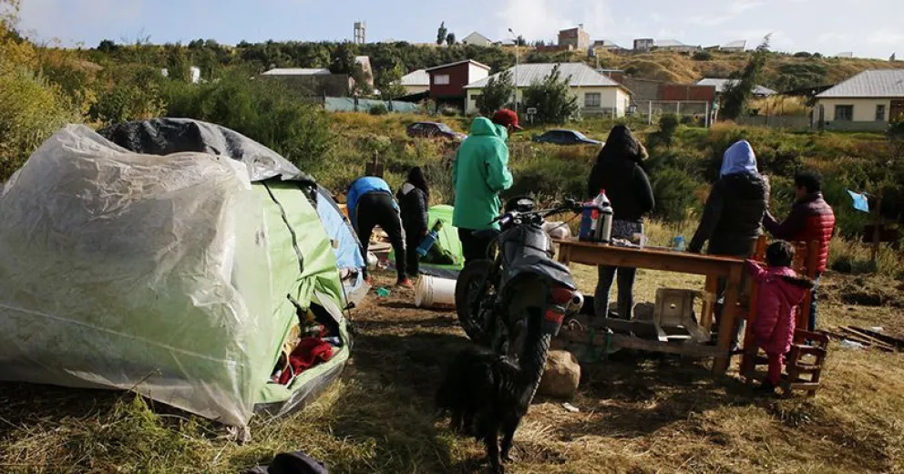  “Nos van a tener que dar un lugar donde ir porque estoy prácticamente en la calle”