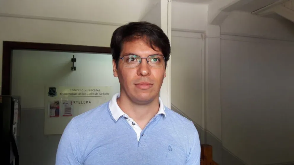 Ávila: “No hay que asustarse por no tener la mayoría y pensar que no se puede gobernar”