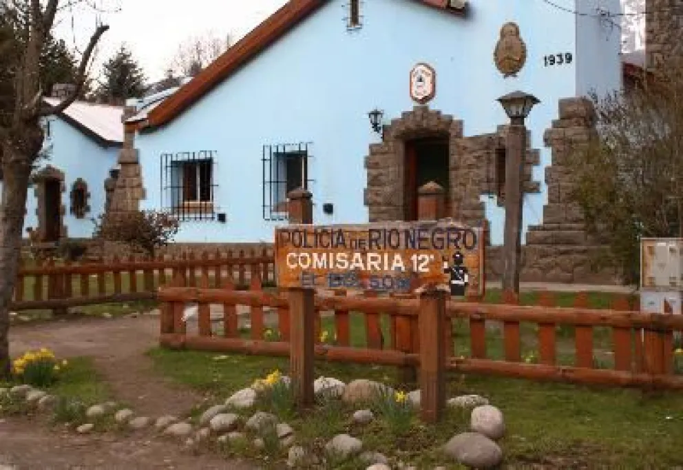 Ladrones robaron en una vivienda y anduvieron a los tiros