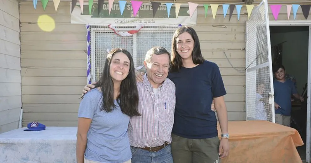 El padre Miguel Haag parte hacia un nuevo rumbo y el Alto de Bariloche lo va a extrañar