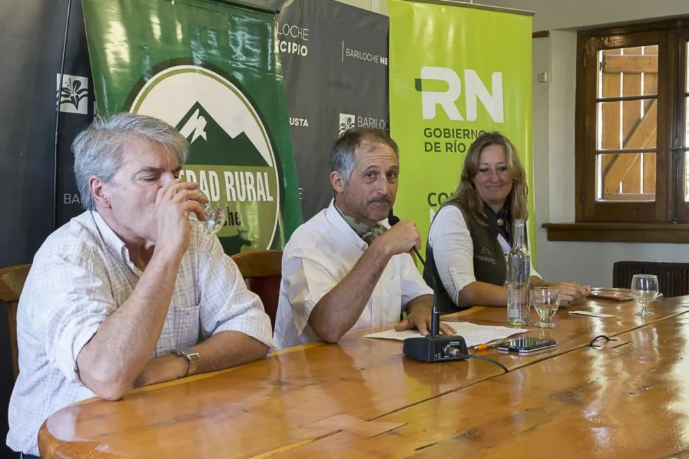  Contín, Nazar y Croce, durante la conferencia de prensa.