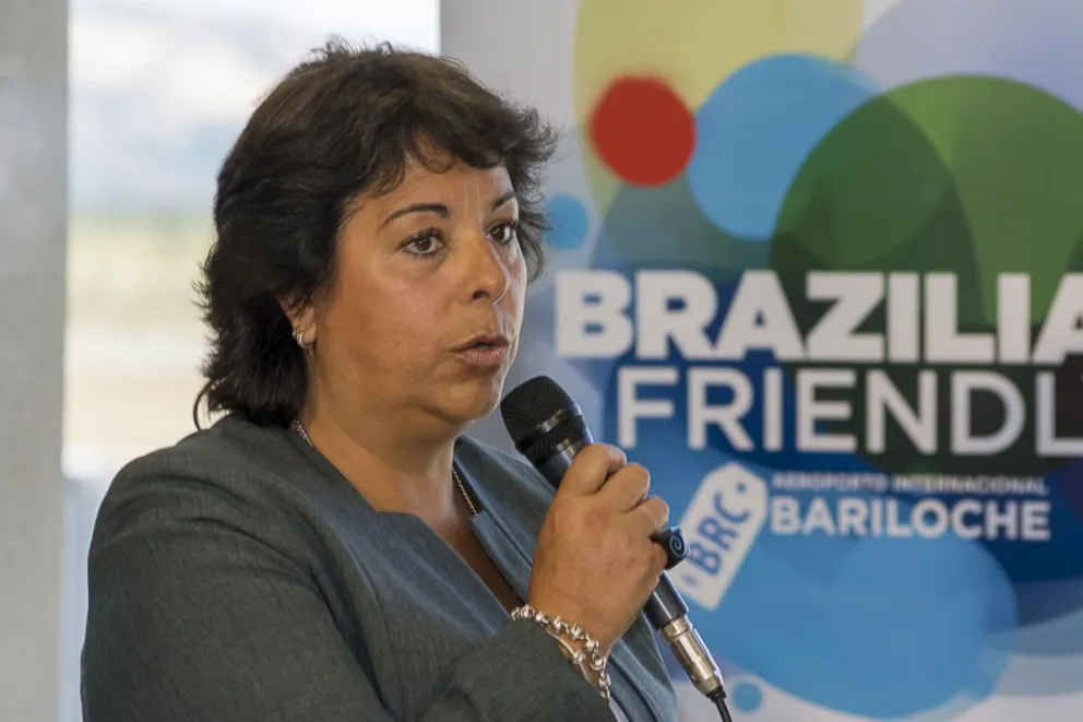 Martha Vélez: "Fueron positivas las reuniones en Buenos Aires para ayudar al turismo estudiantil"