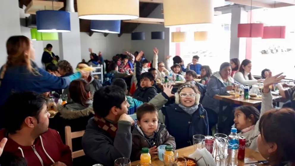Podrán pasar una jornada de juegos y amistad.
