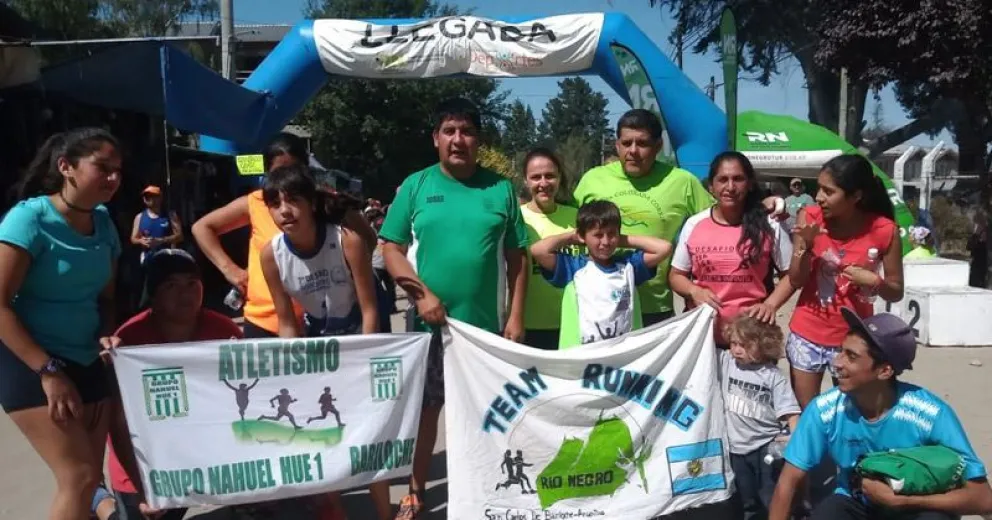 Podios barilochenses en la Corrida de la Fiesta del Lúpulo
