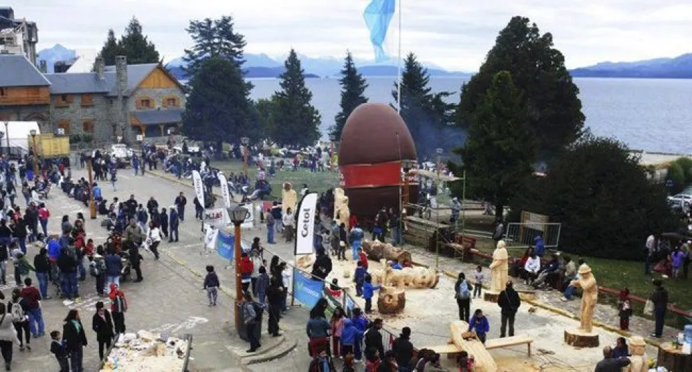 Vuelve al Centro Cívico la Fiesta  de la Escultura y la Madera