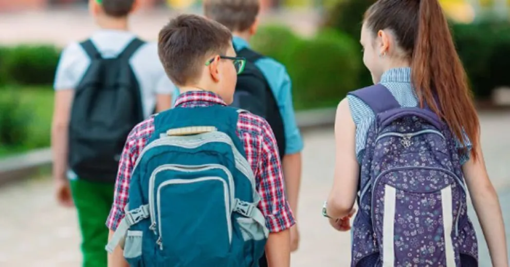 Cómo usar las mochilas para no dañar la espalda y evitar el exceso de peso