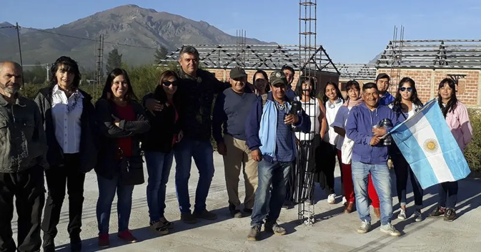 Asociados de la Cooperativa 13 de Mayo, preocupados por el lento avance de obras en las 26,5 hectáreas