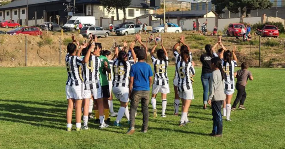 Terminó la primera ronda del femenino municipal y Luna sigue en la cima