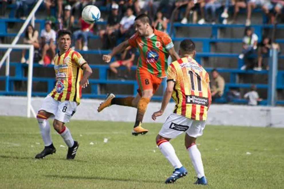 Puerto Moreno juega una final para clasificar y Cruz del Sur busca el primer lugar