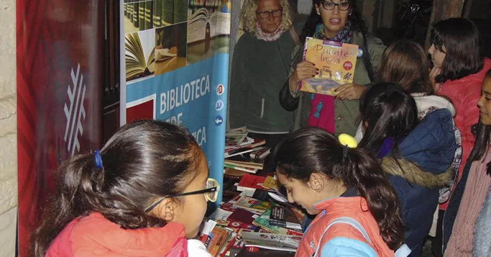 Organizan “suelta de libros” para el 24 de marzo