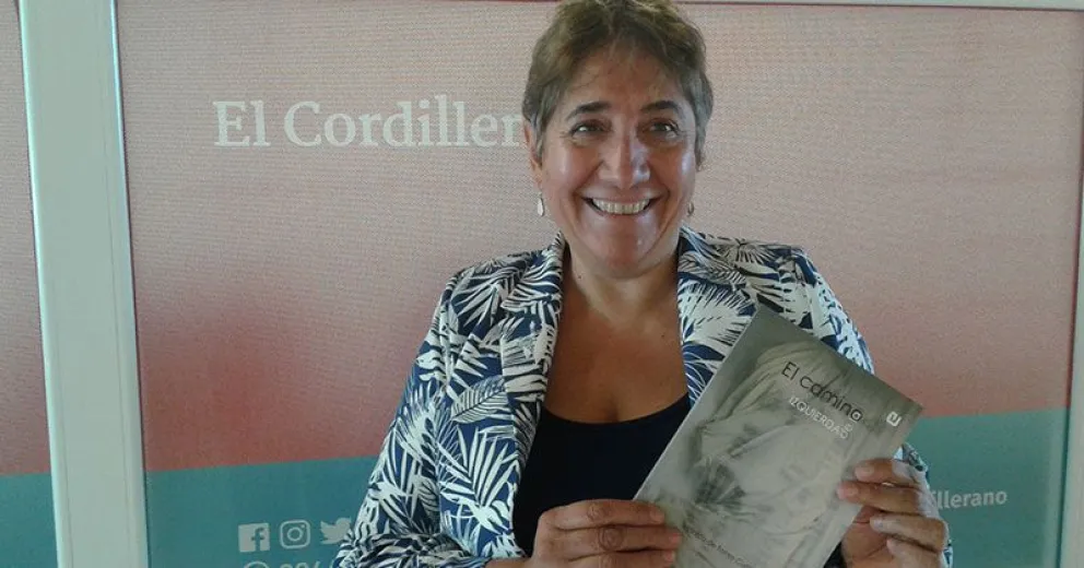 Mónica de Torres Curth festeja “El camino de la izquierda”