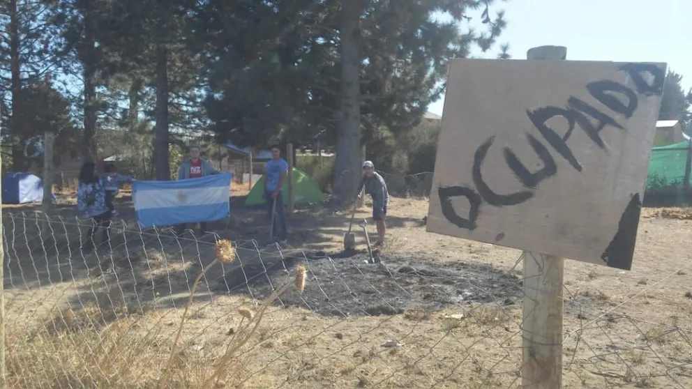 Consumaron otro asentamiento en un terreno municipal del San Francisco IV